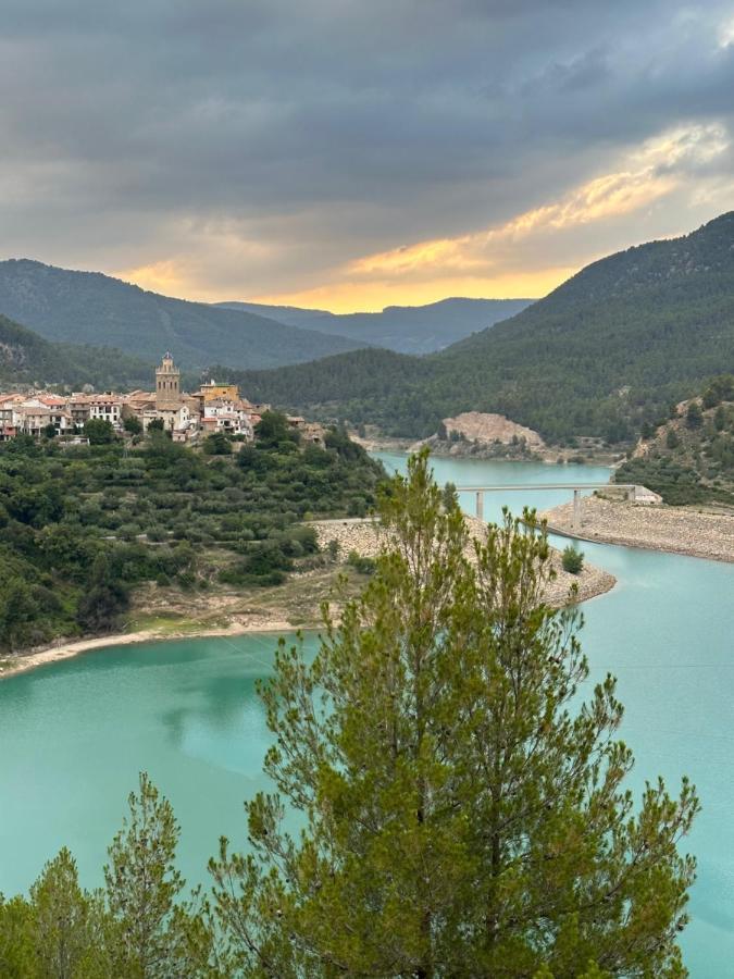 Hotel De La Villa Rubielos De Mora Εξωτερικό φωτογραφία