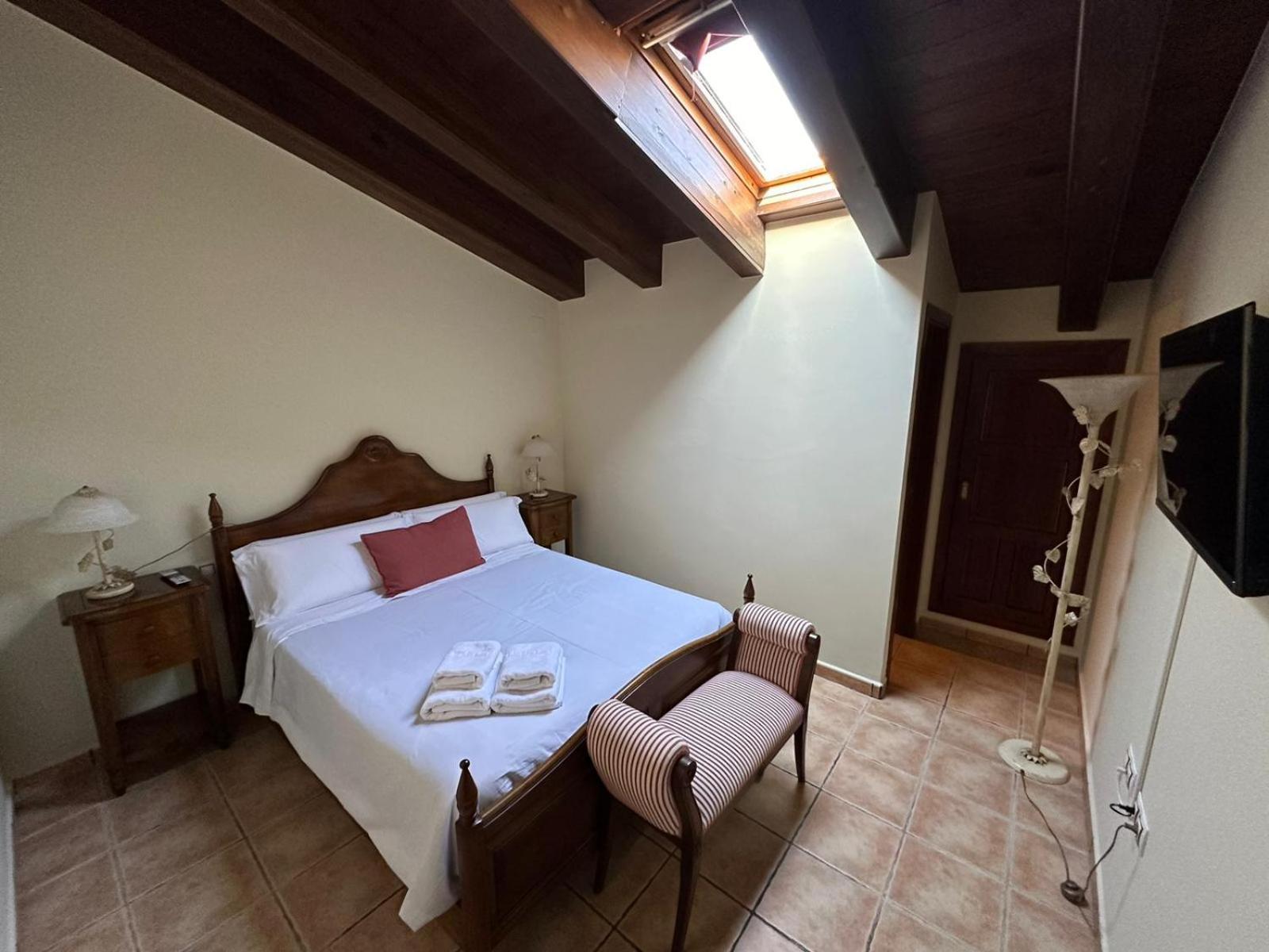 Hotel De La Villa Rubielos De Mora Εξωτερικό φωτογραφία